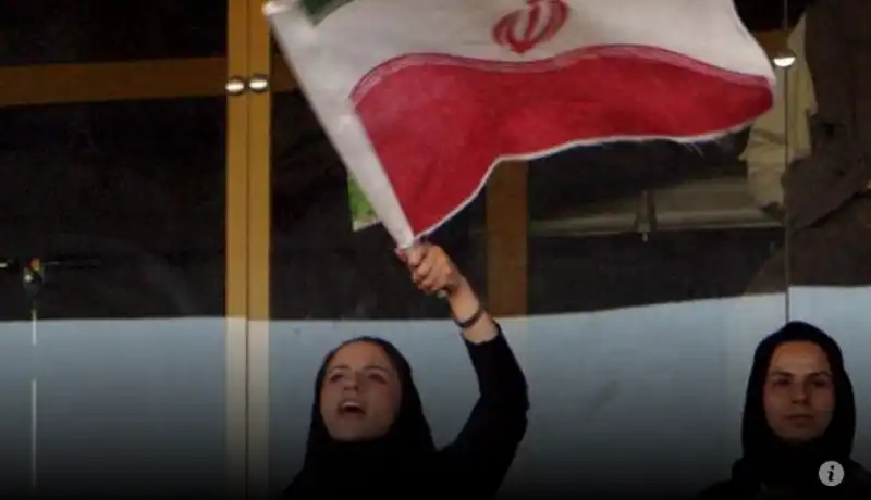 iran donne divieto di andare allo stadio caso sahar khodoyari