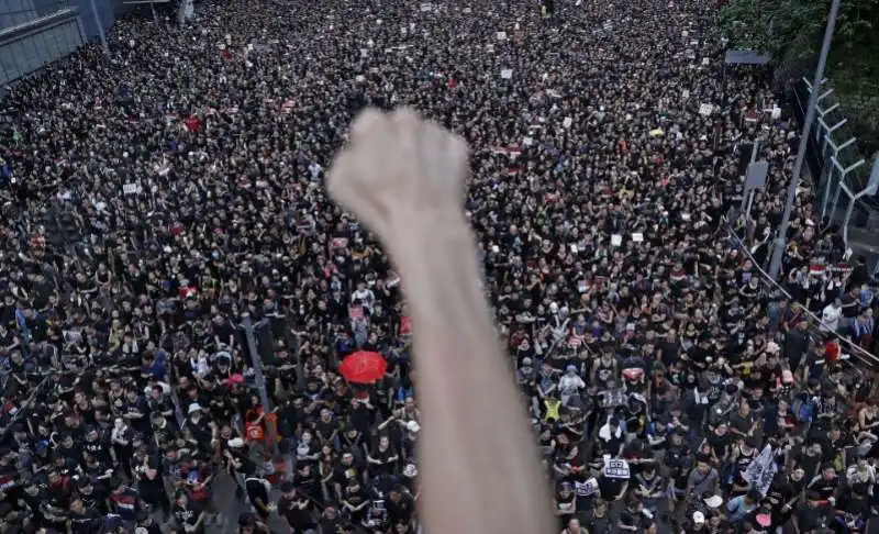 le proteste di hong kong 7