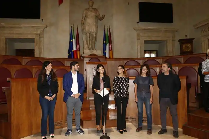 linda meleo giuliano pacetti veronica mammi, valentina vivarelli, pietro calabrese con virginia raggi