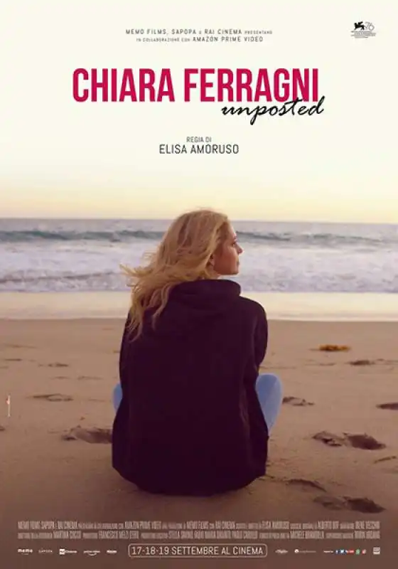 locandina unposted chiara ferragni