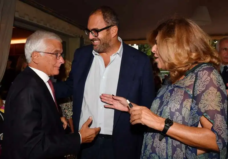 luigi chiariello  salvo nastasi  matilde bernabei  foto di bacco