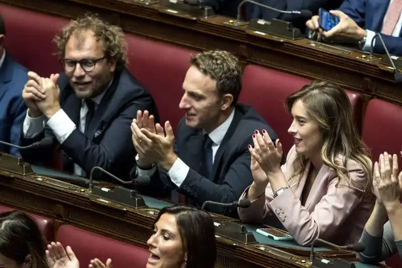 MARIA ELENA BOSCHI DURANTE LA FIDUCIA AL CONTE BIS