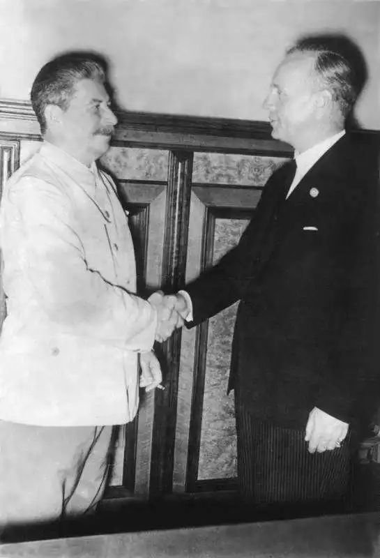  Ribbentrop Stalin 