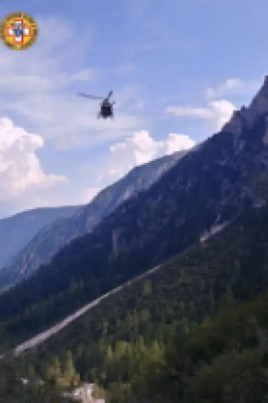 tre cime di lavaredo alpinisti soccorso