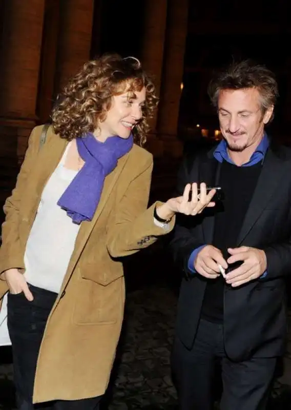 valeria golino sean penn