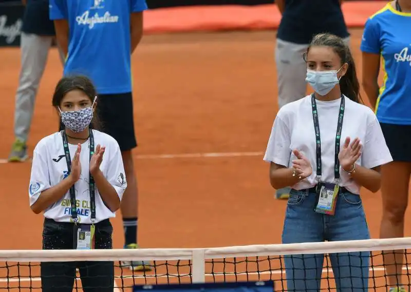 carola e valentina le bimbe dello spot di federer  foto mezzelani gmt 019