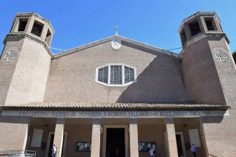 chiesa di san roberto bellarmino  foto di bacco (1)