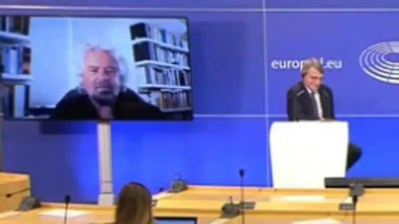 DAVID SASSOLI OSPITA BEPPE GRILLO AL PARLAMENTO UE 1