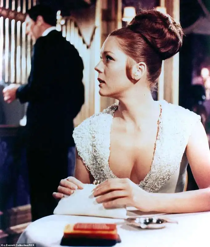 diana rigg in agente 007 al servizio di sua maesta'