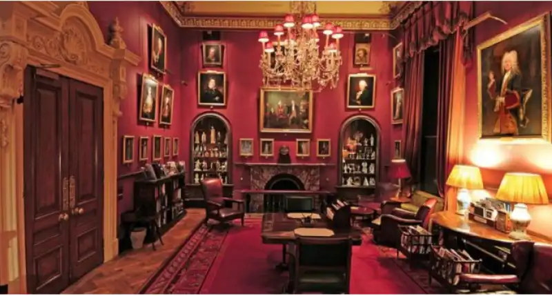 garrick club