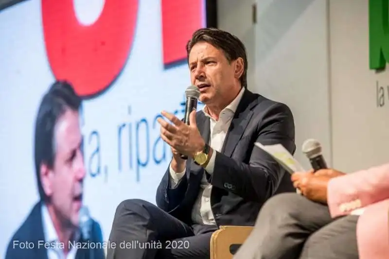 giuseppe conte alla festa de l'unita' di modena  15