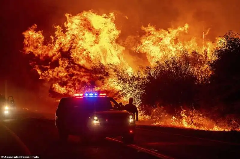 incendi in california