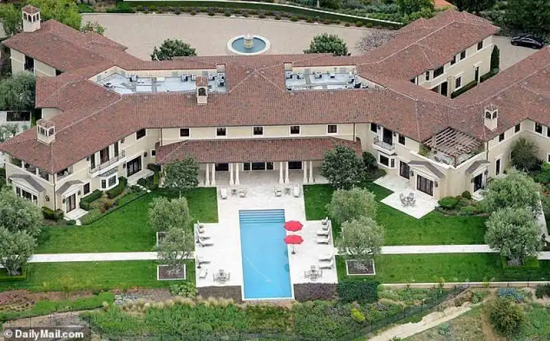 la casina di harry e meghan a los angeles 