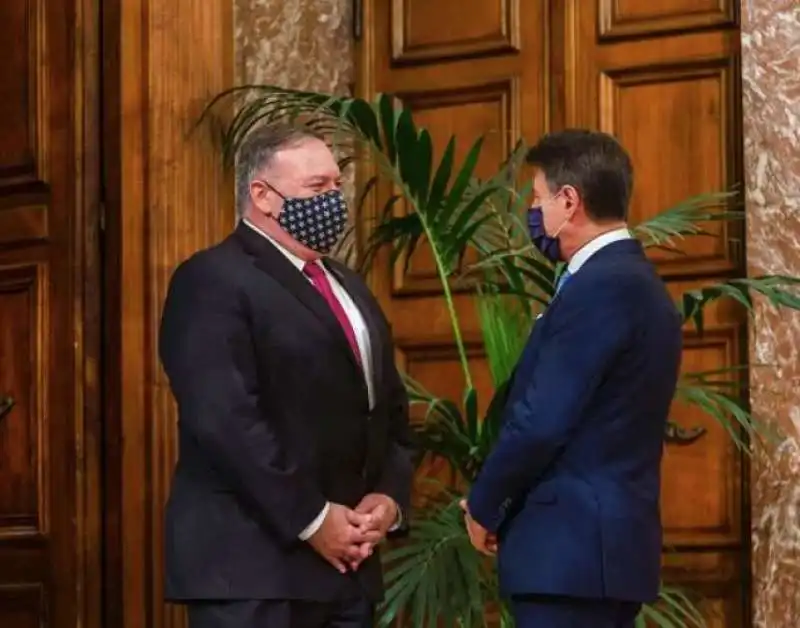 mike pompeo giuseppe conte