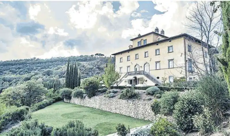 palazzo terranova - la villa di proprieta' del magnate evghenj lebedev a perugia 