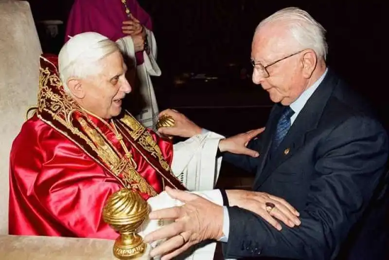 Renato Buzzonetti e ratzinger