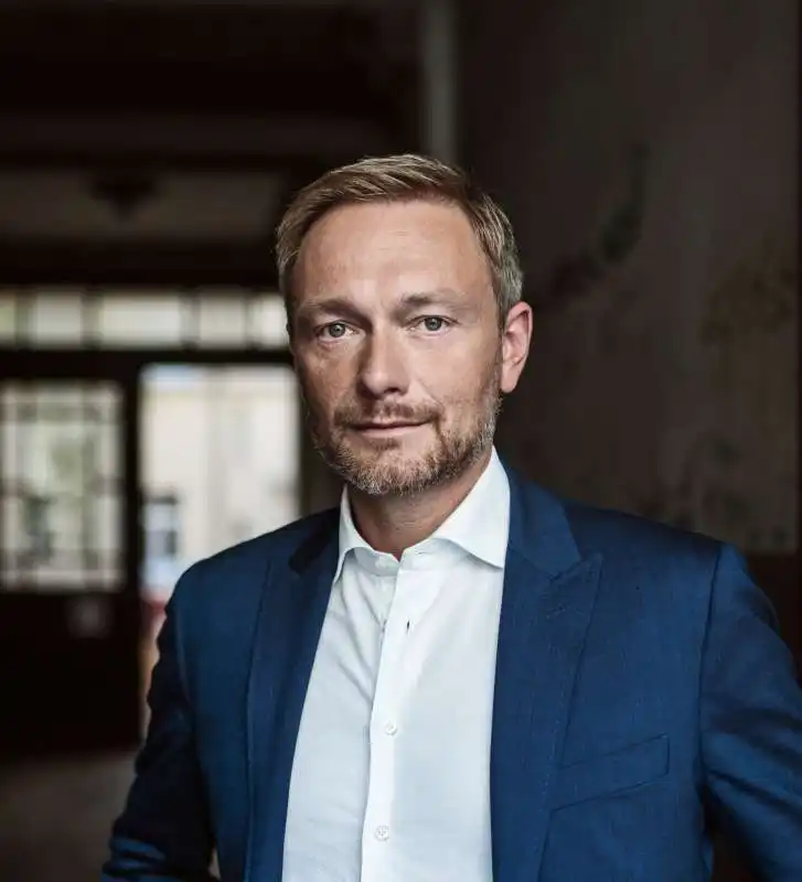 CHRISTIAN LINDNER 