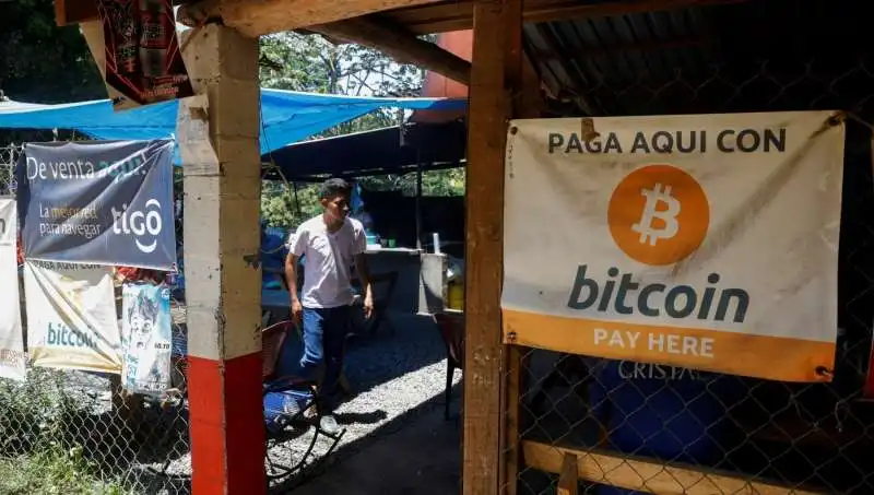 El Salvador bitcoin 4