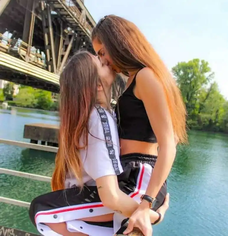 erika mattina martina tammaro 9