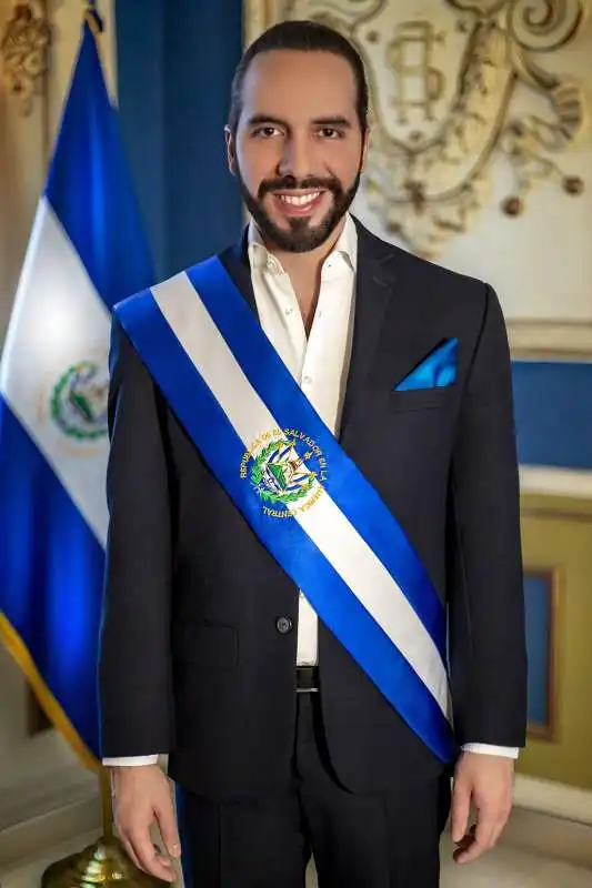 il presidente del salvador nayib bukele 5