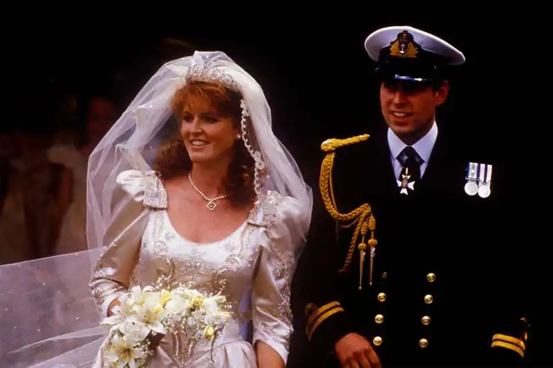 Matrimonio tra il principe Andrew e Sarah ferguson