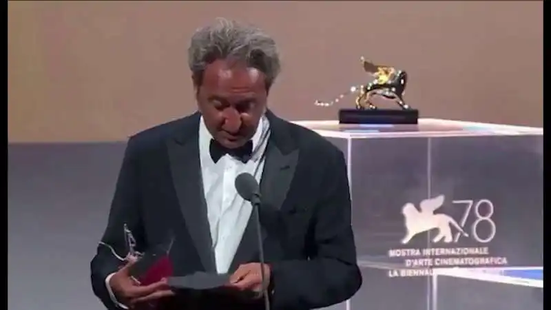 paolo sorrentino vince il leone d'argento 7