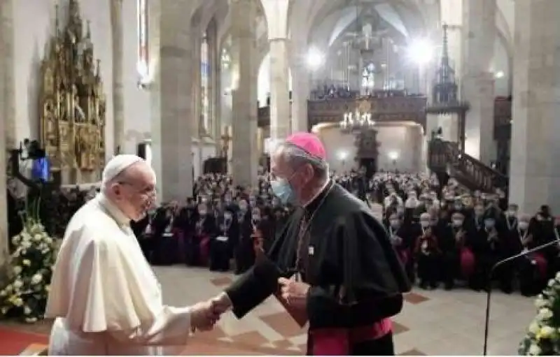 PAPA FRANCESCO A BRATISLAVA 