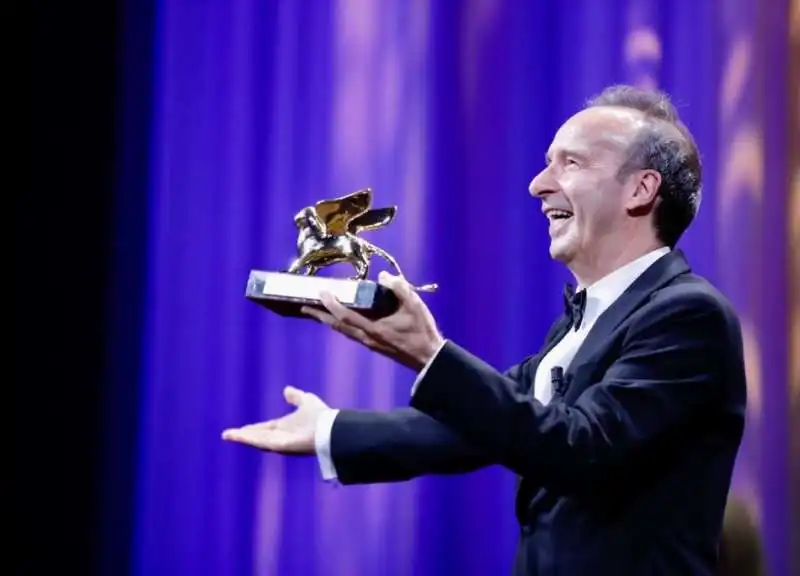 roberto benigni 12