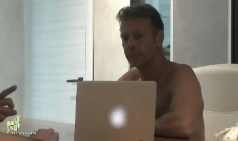 rocco siffredi vittima di scherzi a parte 2