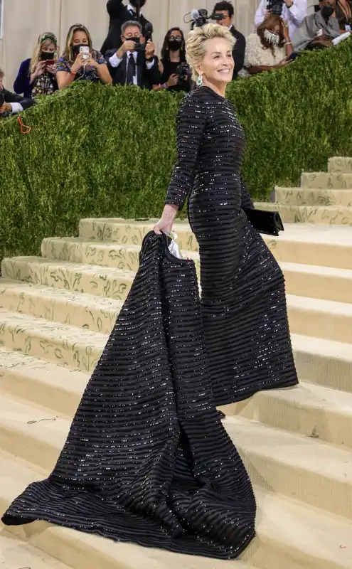 sharon stone met gala 2021