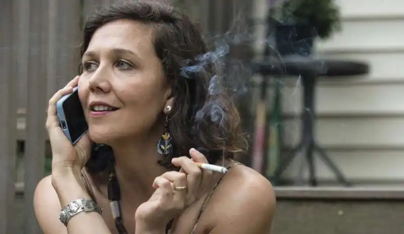 the lost daughter di maggie gyllenhaal 9