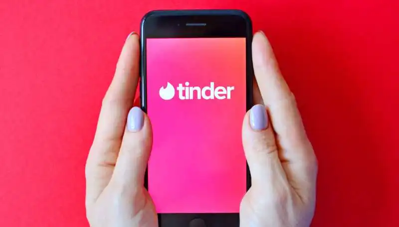 TINDER