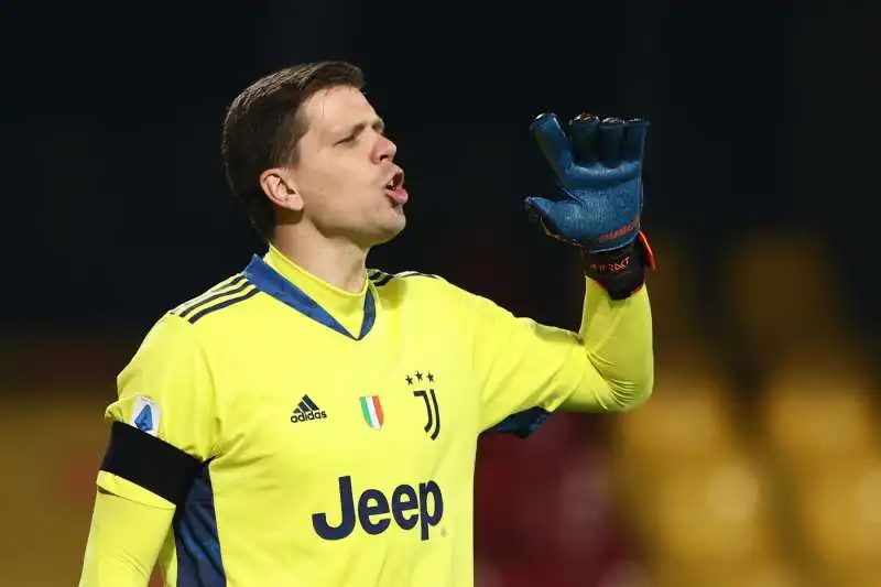 wojciech szczesny 4