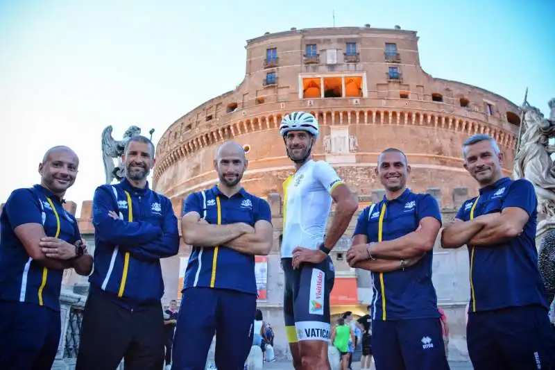 athletica vaticana vatican cycling 1