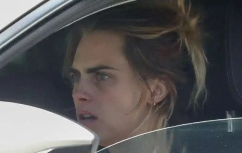 cara delevingne 14