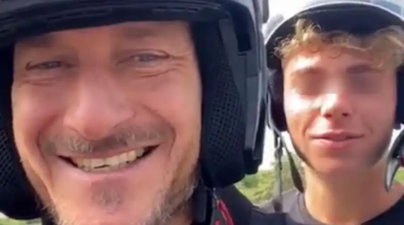 francesco totti con il figlio cristian