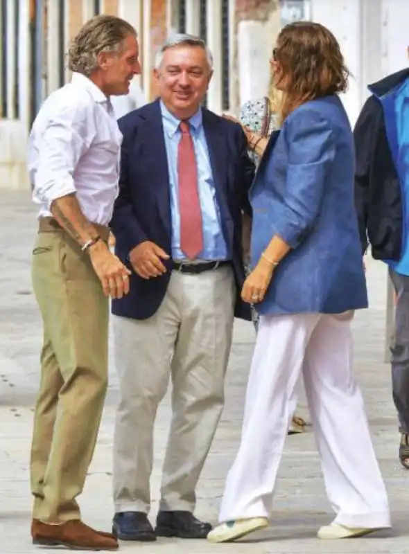 lapo elkann con maurizio molinari a venezia foto chi