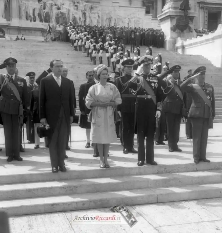 le quattro visite della regina elisabetta ii a roma 25