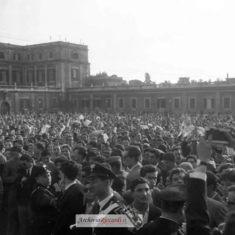 le quattro visite della regina elisabetta ii a roma 65