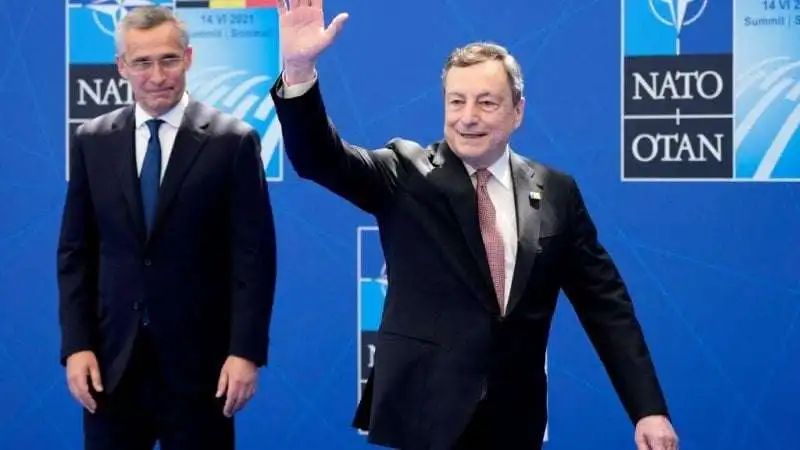 mario draghi e jens stoltenberg