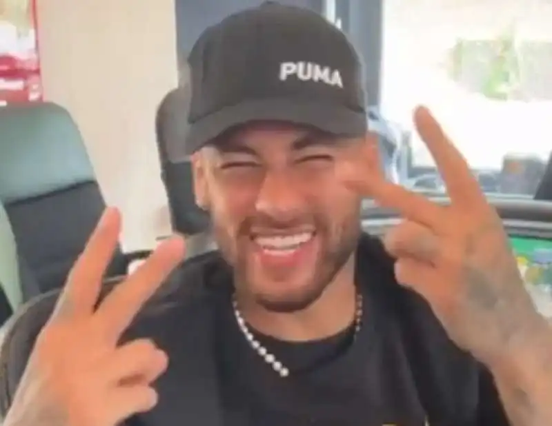 NEYMAR VIDEO PER BOLSONARO 