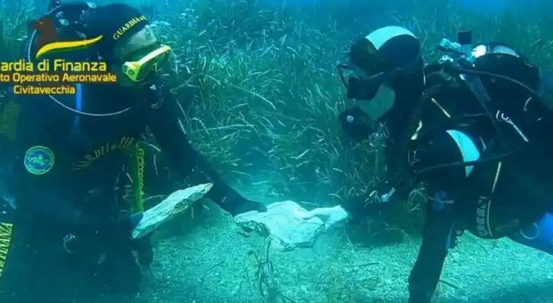 resti della villa imperiale ritrovati a ponza 1