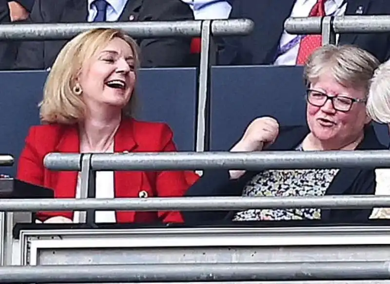 therese coffey e liz truss 2