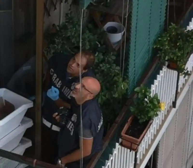 tredicenne precipita dal balcone a gragnano   1