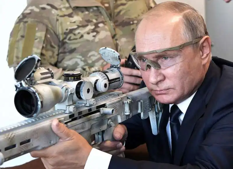 vladimir putin fucile