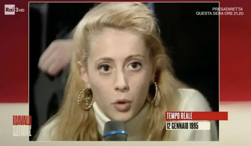 arianna meloni ospite della trasmissione tv tempo reale di michele santoro   12 gennaio 1995   3