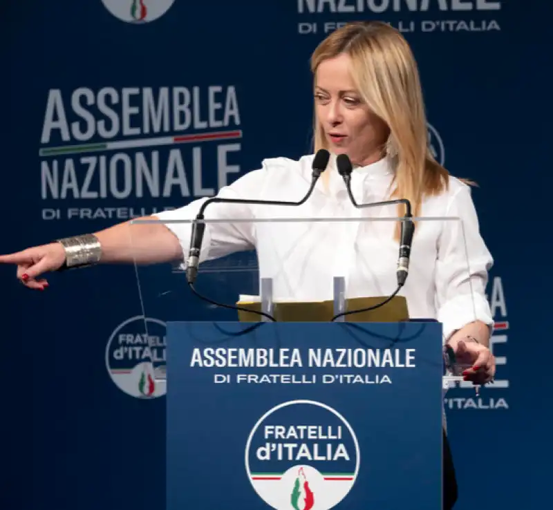 giorgia meloni assemblea fdi