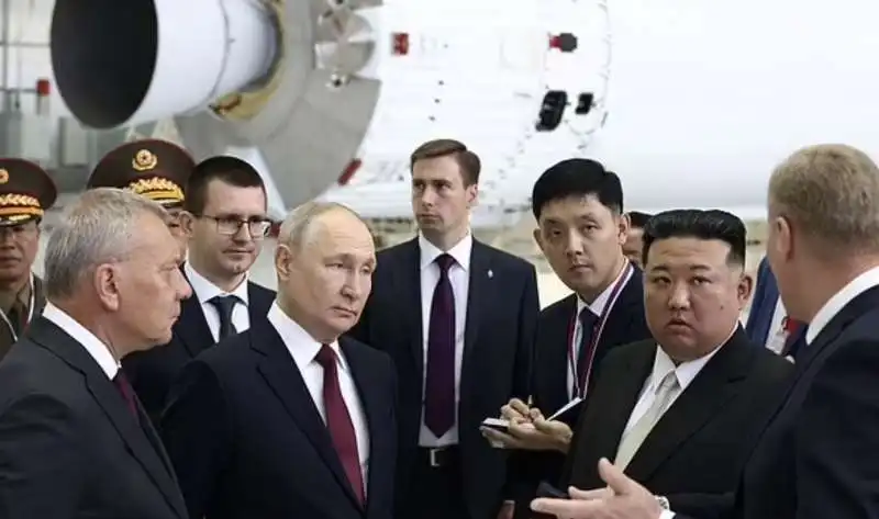 kim jong un incontra vladimir putin in russia   9