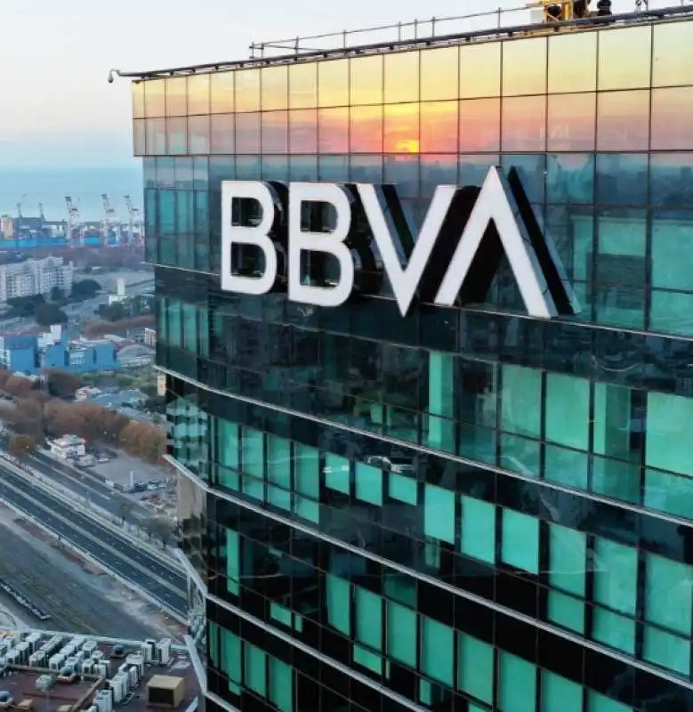 LA BANCA SPAGNOLA BBVA