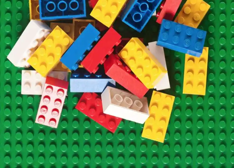 LEGO 